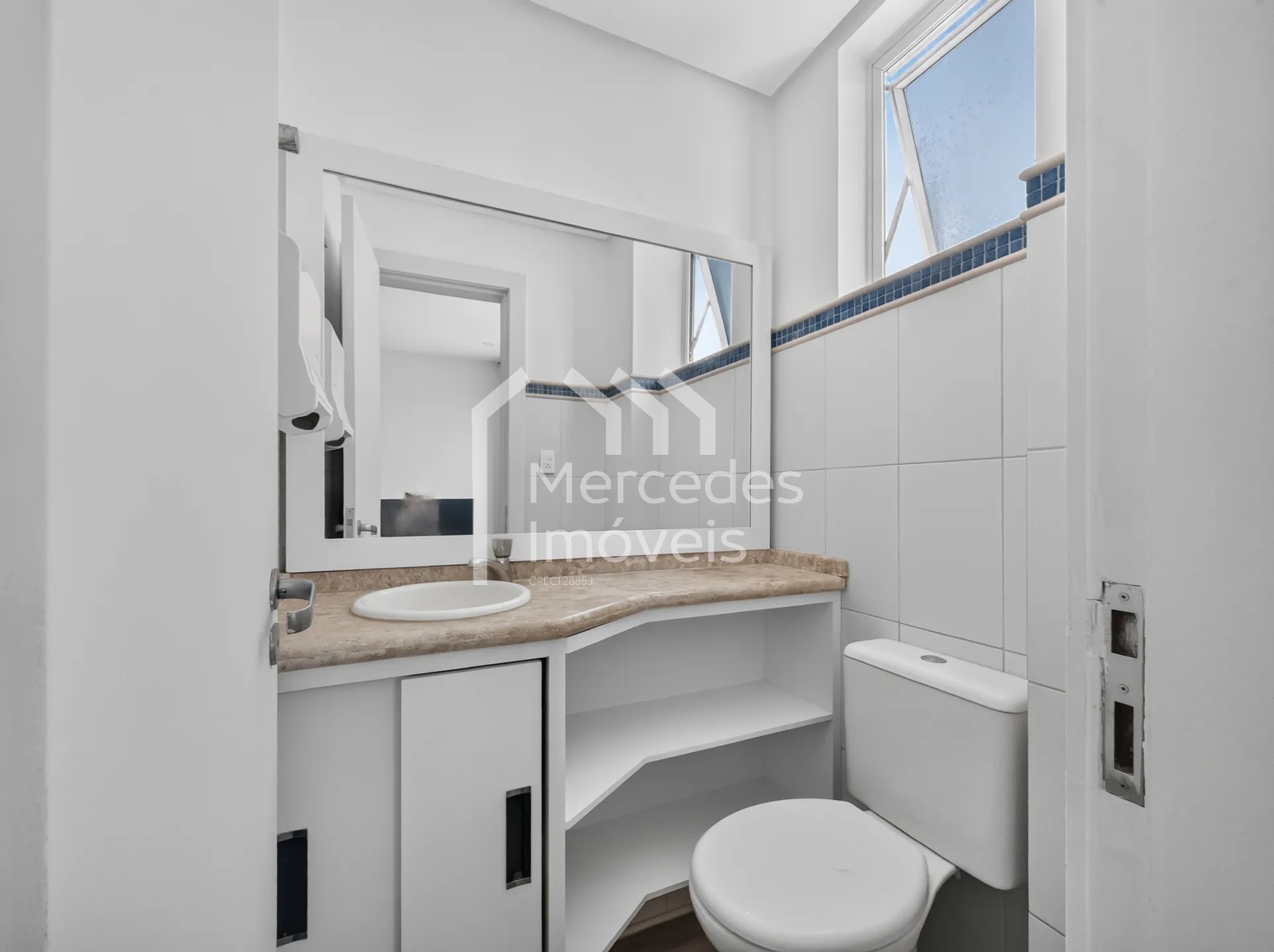 Foto 7 de Sala comercial para alugar · Centro, Itajaí · cond. Pasteur