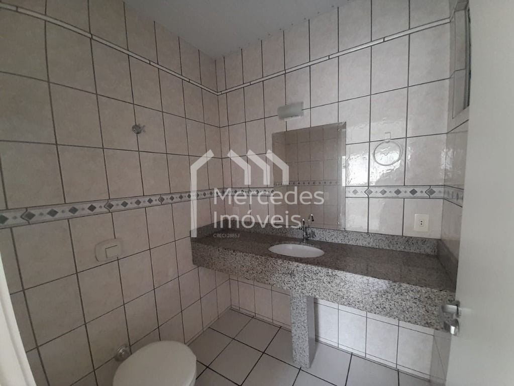 Foto 18 de Apartamento 1 suíte + 2 dorms para alugar · Centro, Itajaí