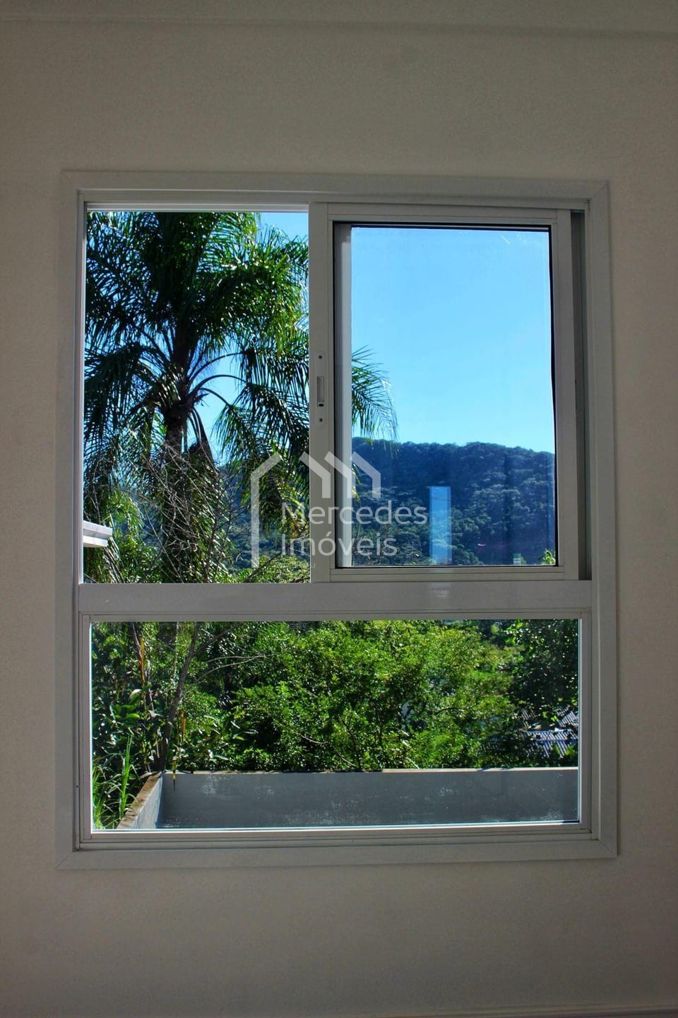 Foto 6 de Sobrado 1 suíte + 2 dorms à venda · Espinheiros, Itajaí · 109 m² · SO0069