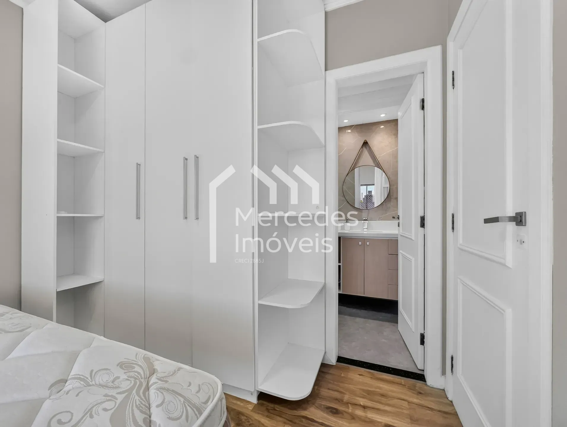 Foto 14 de Casa com 3 suítes + 1 dormitório à venda, 350 m² - Ariribá - Balneário Camboriú/SC
