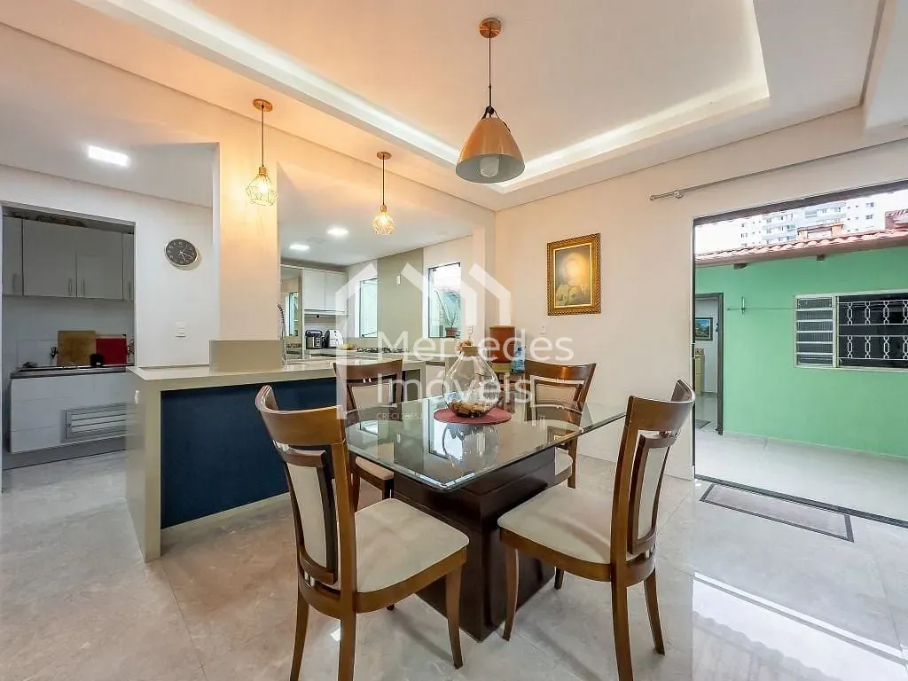 Foto 4 de Casa semimobiliada com 4 suítes à venda, 230.53m² Fazenda, Itajaí, SC