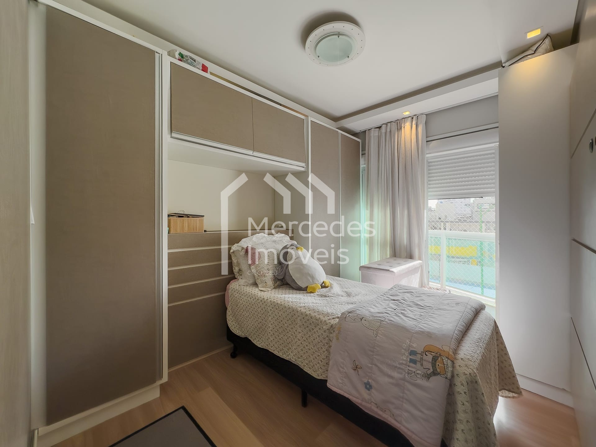 Foto 37 de Apartamento 3 suítes para alugar · Centro, Itajaí