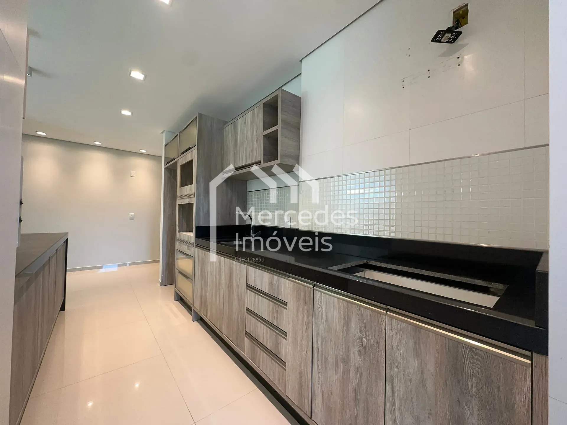 Foto 6 de Apartamento à venda com 3 suítes, Cabeçudas, Itajaí, SC