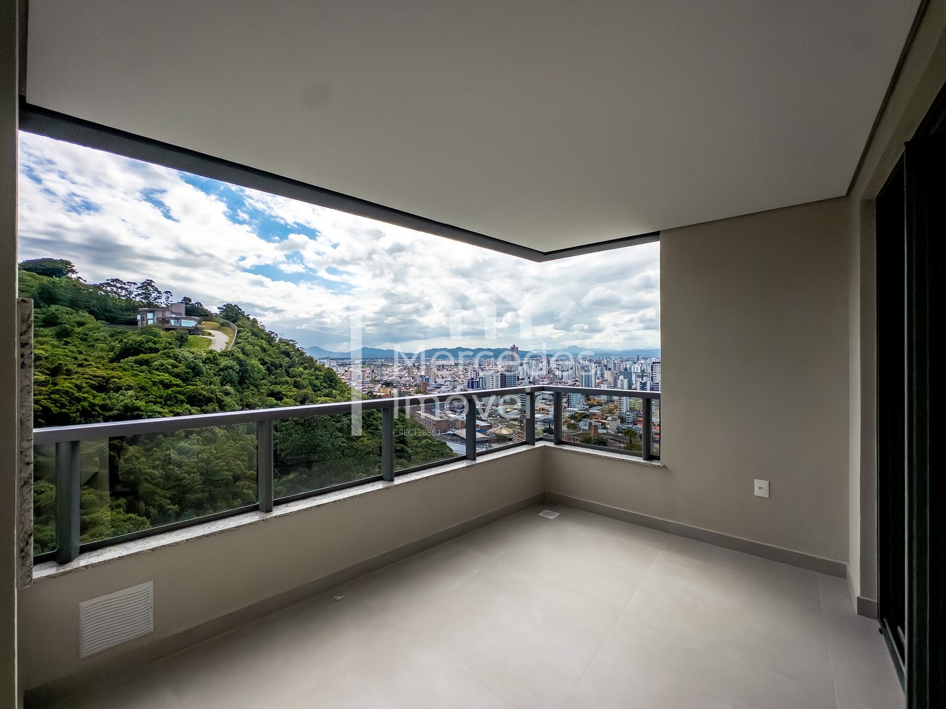 Foto 15 de Apartamento 1 suíte + 2 dorms à venda · Centro, Itajaí · Monte Solaro · 105 m² · AP1736