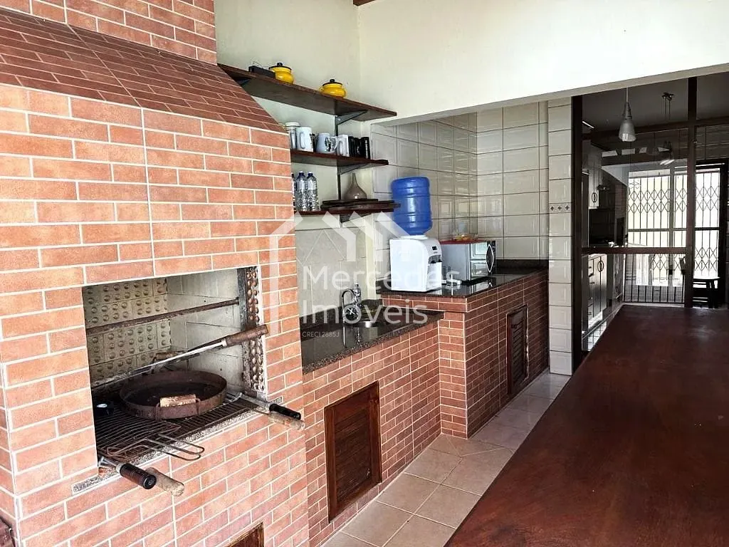 Foto 14 de Casa mobiliada com 1 suíte + 2 dormitórios à venda, 400 m² - São Judas - Itajaí/SC