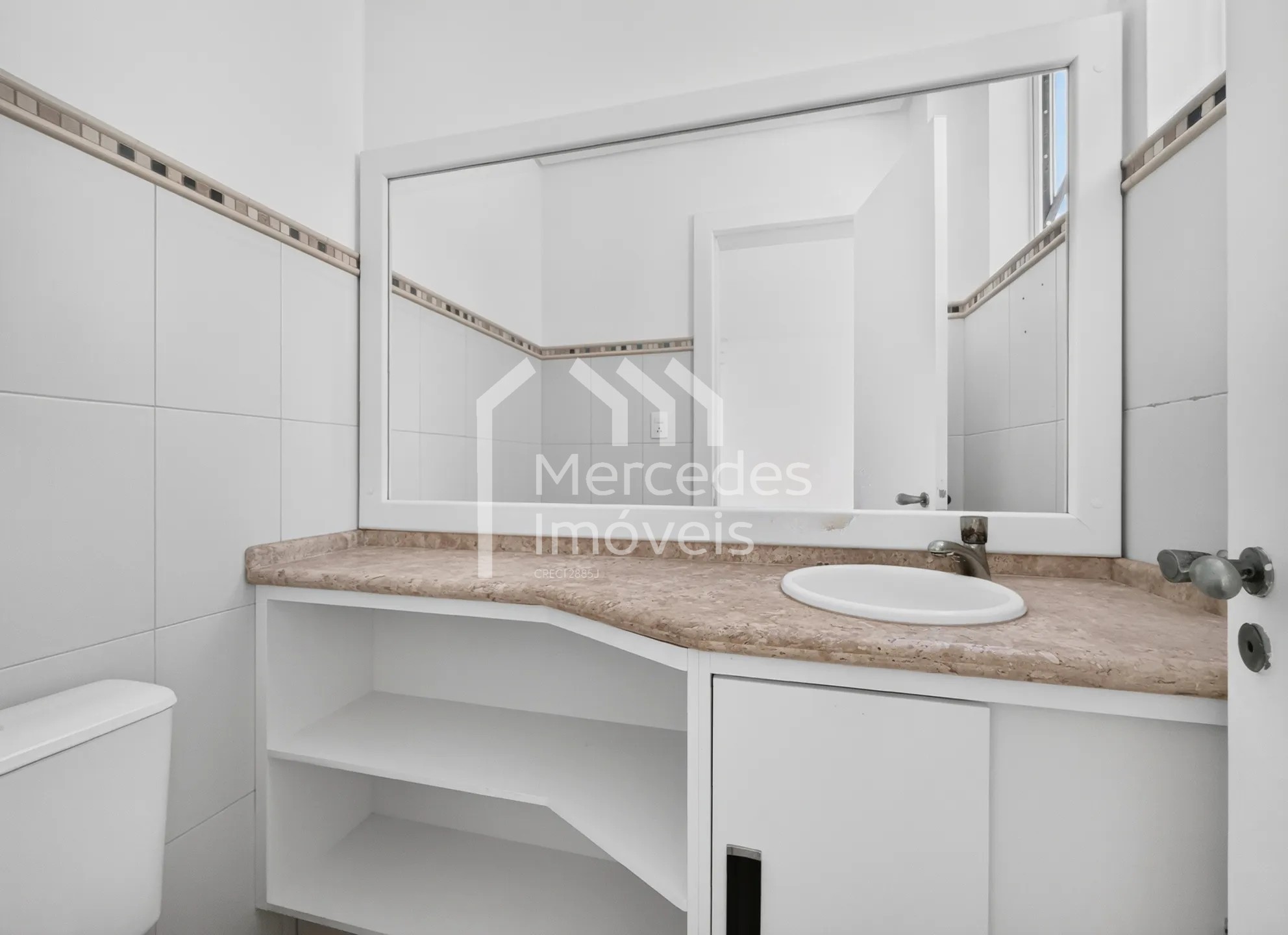 Foto 10 de Sala comercial para alugar · Centro, Itajaí · cond. Pasteur