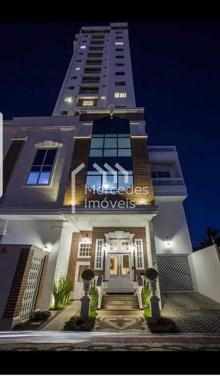 Foto 2 de Apartamento 1 suíte + 1 dorm à venda · São João, Itajaí · Edifício Monte Castelo