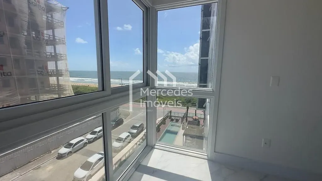 Foto 1 de Apartamento com 2 suítes + 1 dormitório à venda, 109.75m² - Praia Brava - Itajaí/SC