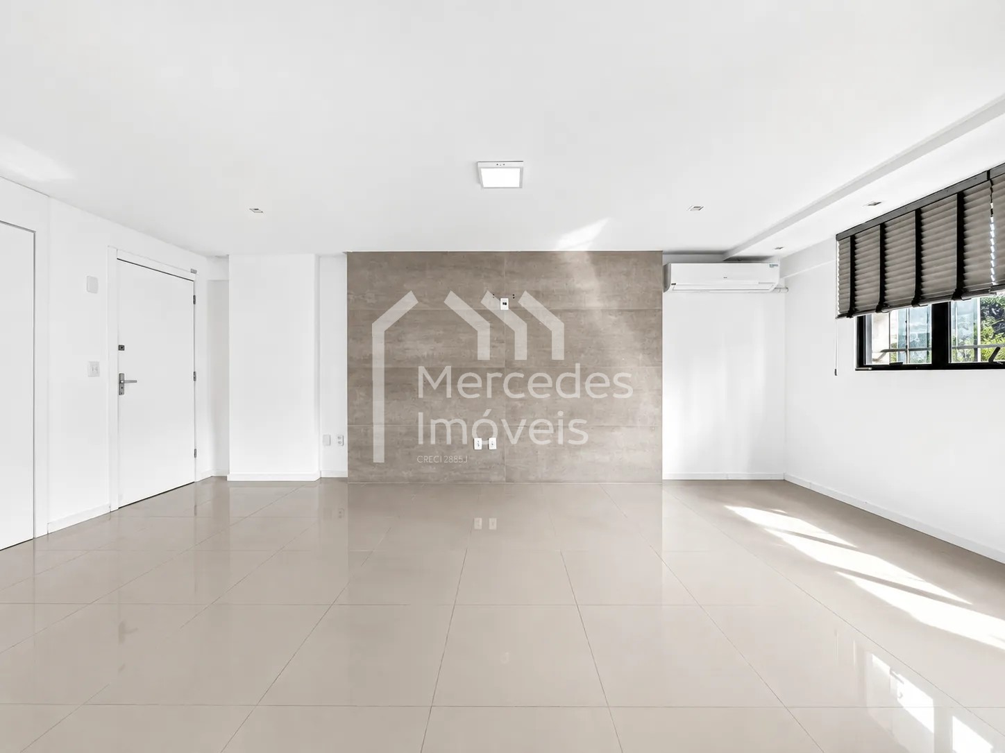 Foto 10 de Sala para locação com 39m², Centro, Itajaí, SC