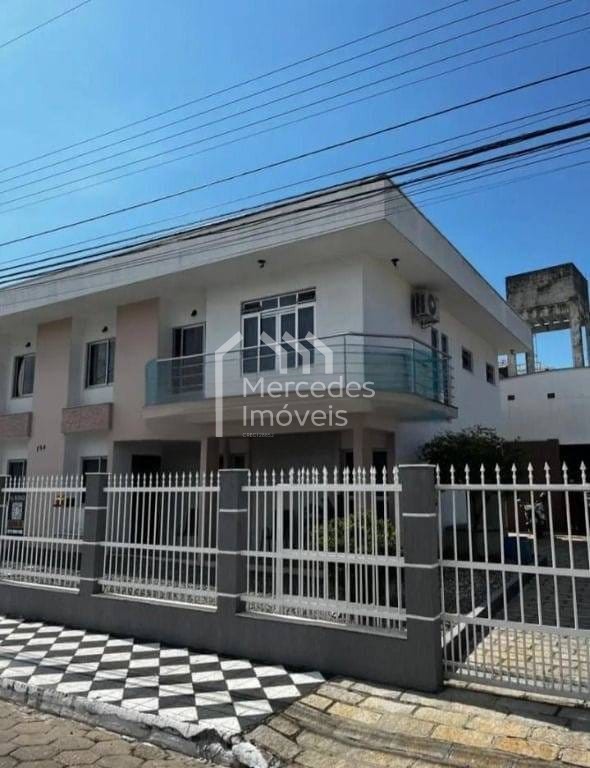 Foto 23 de Casa 1 suíte + 5 dorms à venda · São João, Itajaí