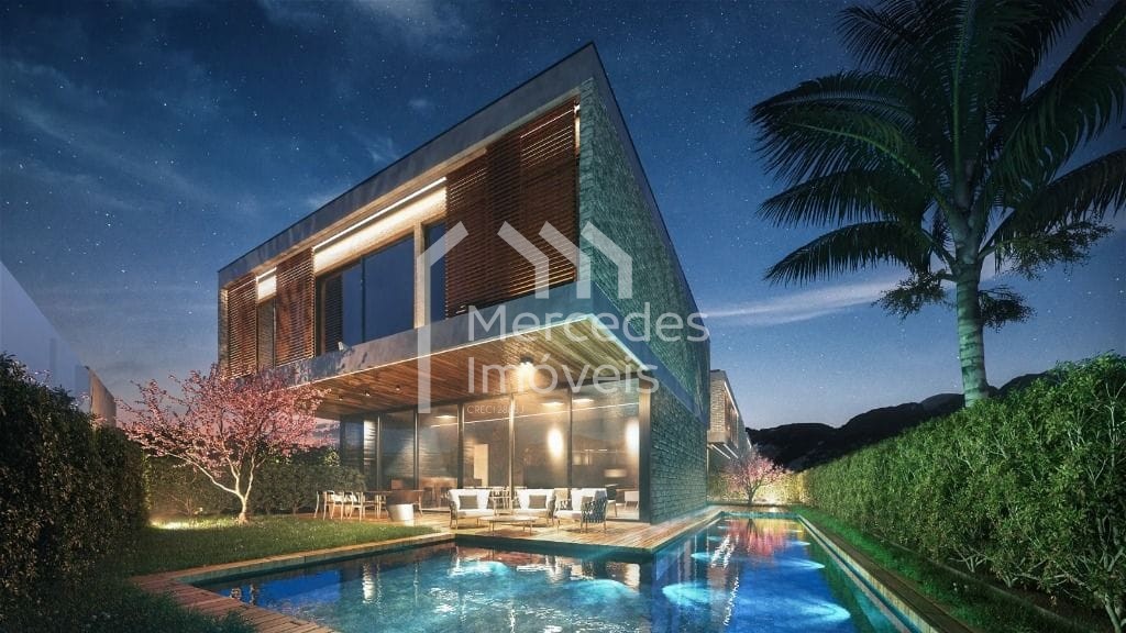 Foto 6 de Casa 4 suítes à venda · Itapema, Balneário Camboriú