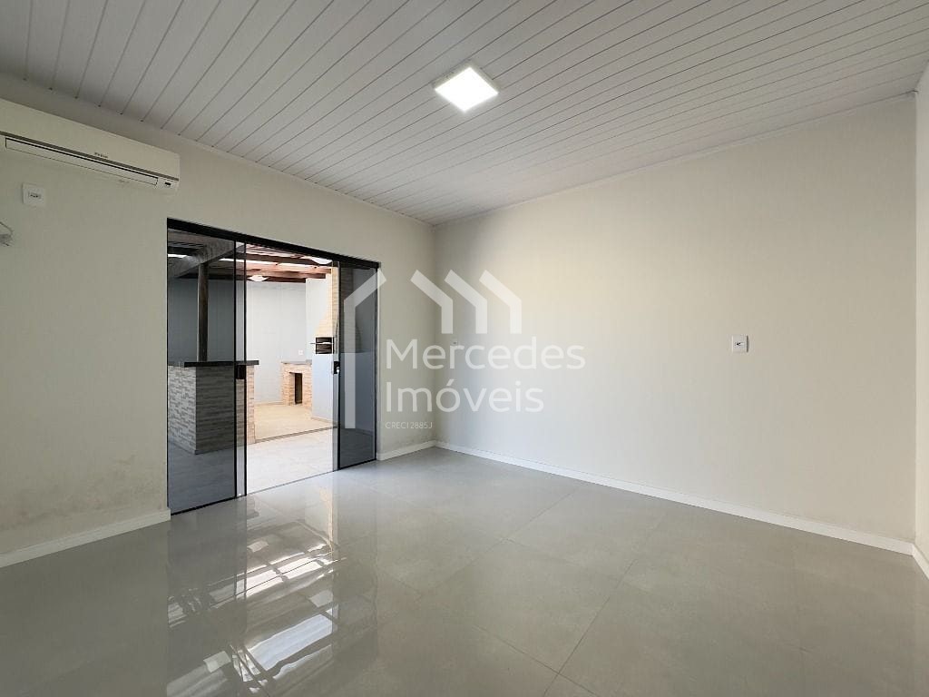 Foto 17 de Casa 1 suíte + 3 dorms à venda · Fazenda, Itajaí · 160 m²