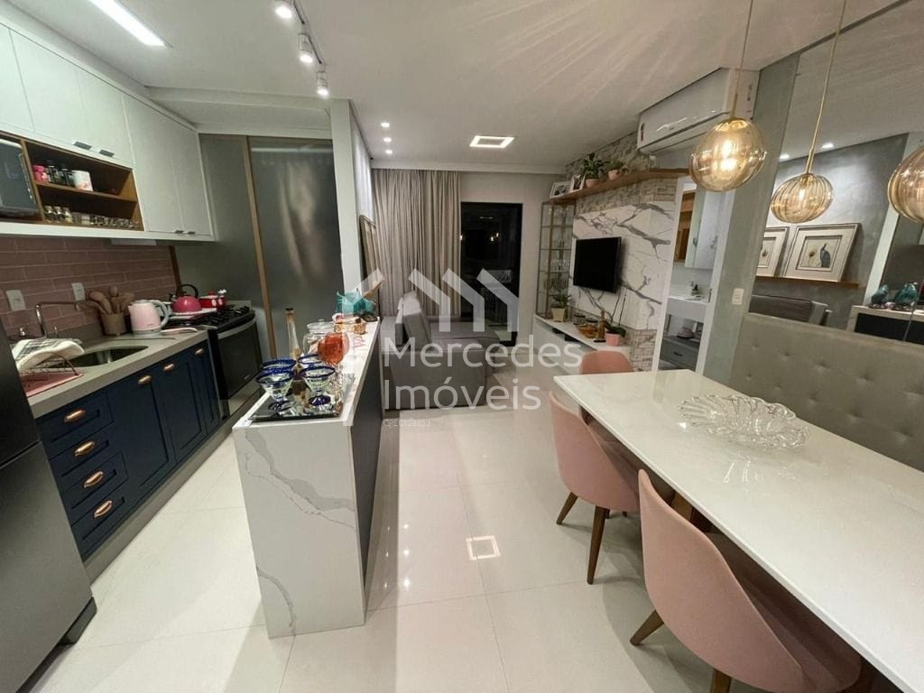 Foto 3 de Apartamento 1 suíte + 2 dorms à venda · Centro, Itajaí · MANHATTAN
