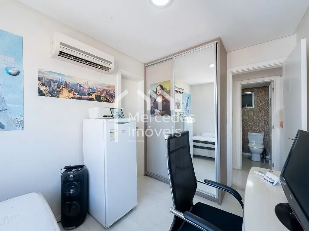 Foto 21 de Apartamento semimobiliado com 2 suítes à venda, 75 m² - Vila Operária - Itajaí/SC