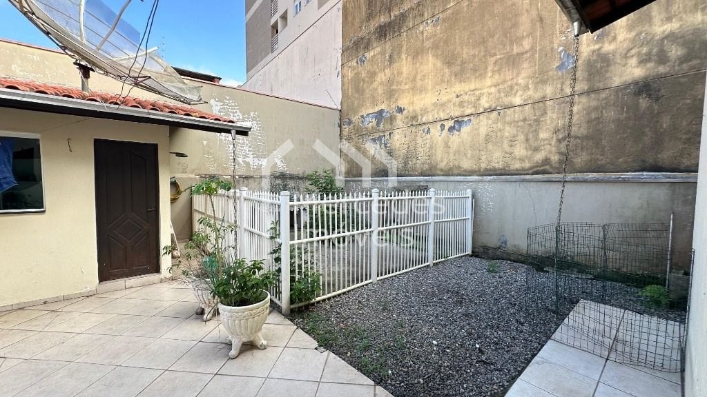 Foto 5 de Casa 1 suíte + 2 dorms à venda · São Judas, Itajaí · 300 m² · CA0037