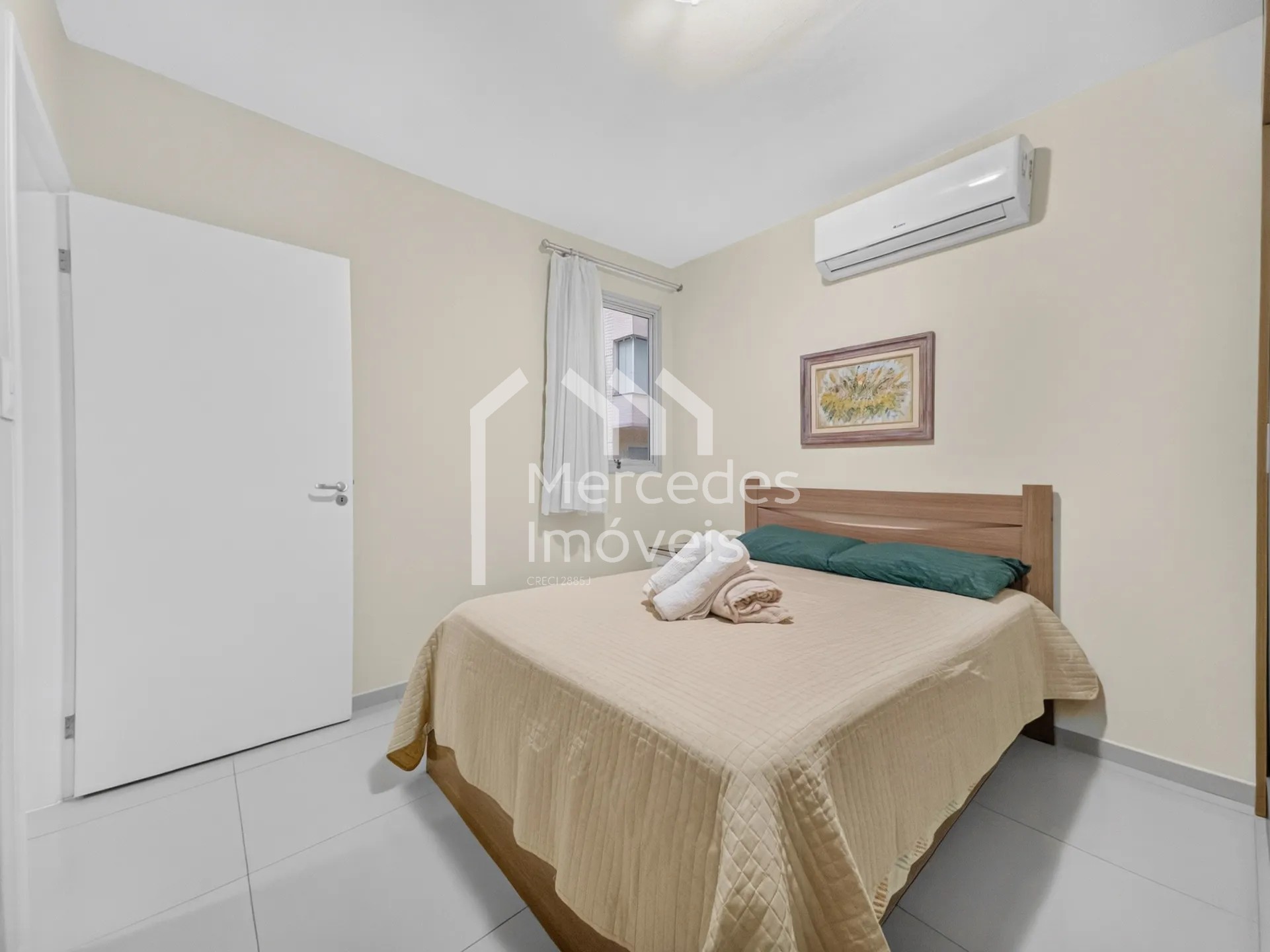 Foto 12 de Apartamento 1 suíte + 2 dorms para alugar · Centro, Balneário Camboriú