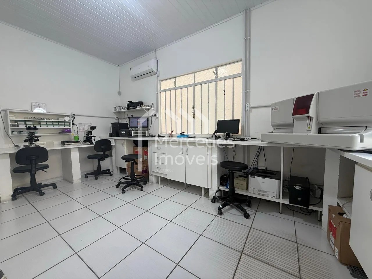 Foto 42 de Casa para alugar · Centro, Itajaí · 200 m²