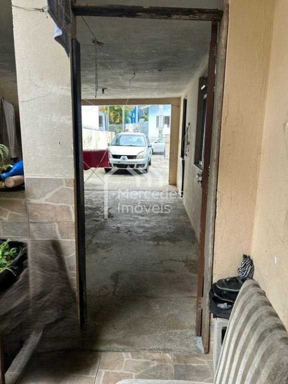 Foto 3 de Casa com 3 dormitórios à venda, 297 m² - Fazenda - Itajaí/SC