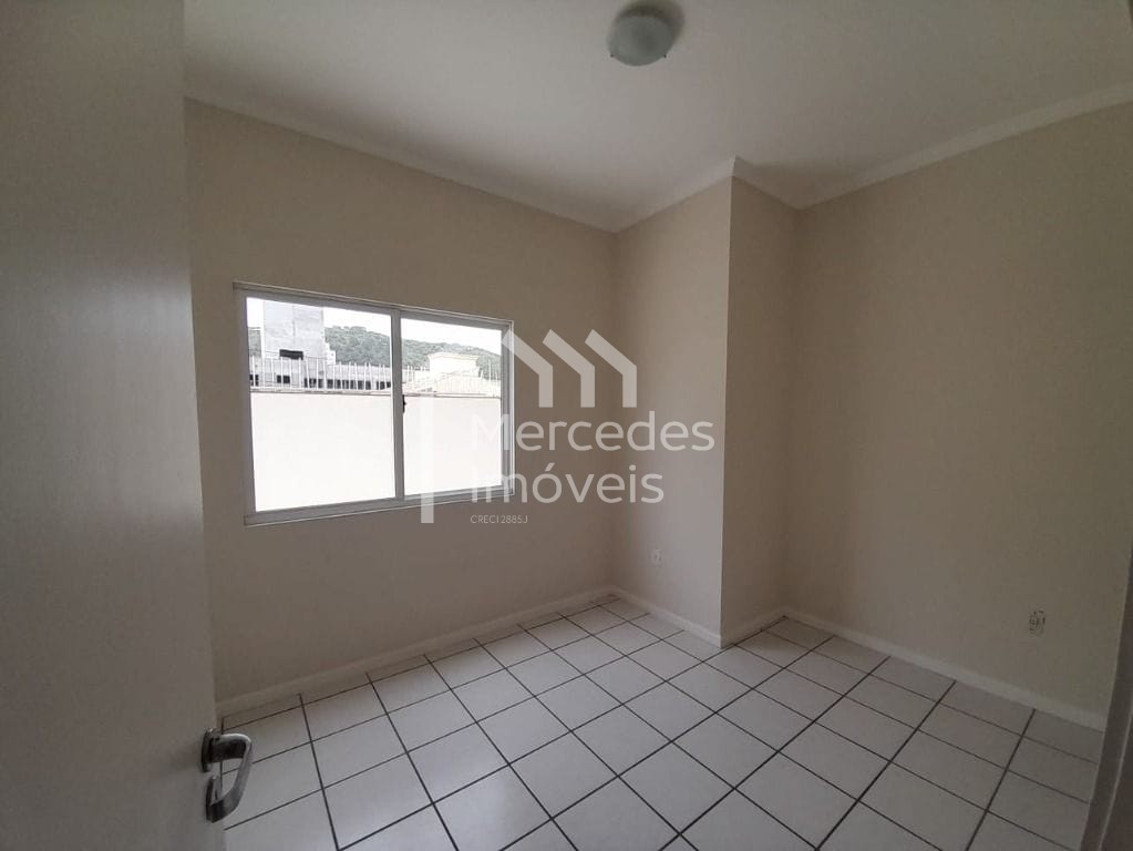 Foto 12 de Apartamento 1 suíte + 2 dorms para alugar · Centro, Itajaí