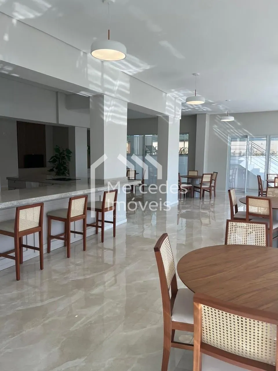 Foto 2 de Apartamento com 2 suítes para venda, 80 m² - Fazenda - Itajaí/SC