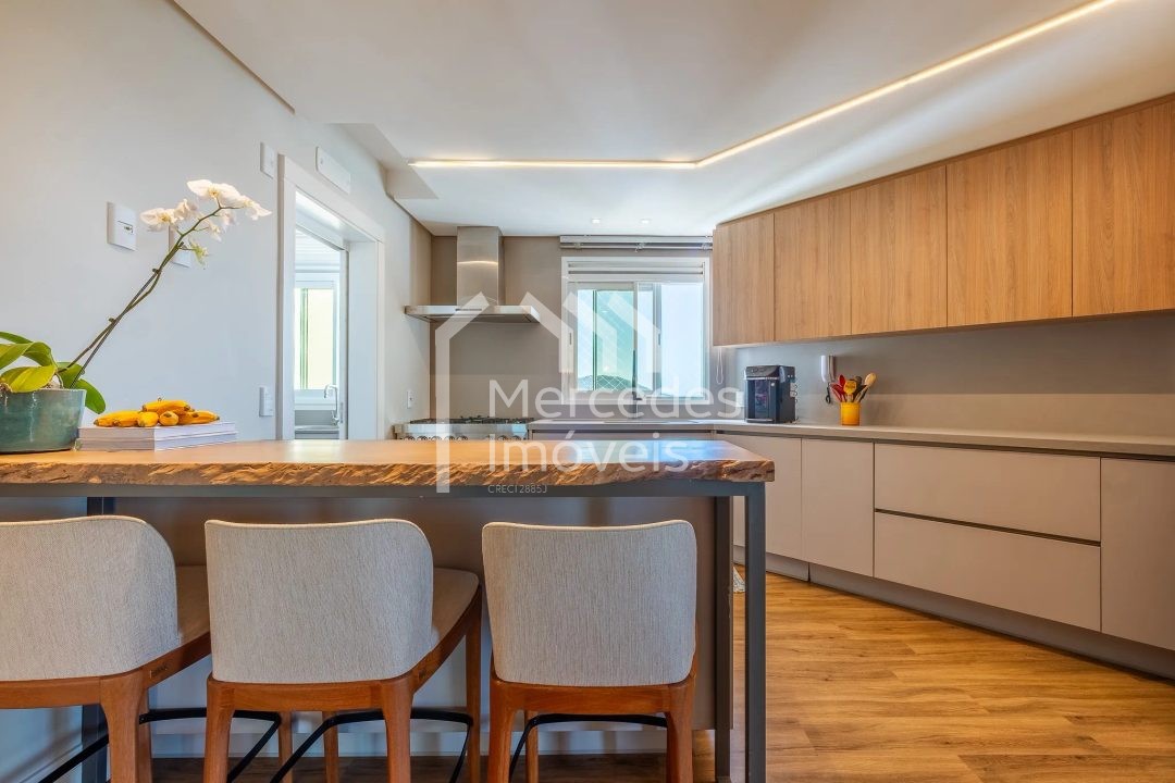 Foto 13 de Apartamento 3 suítes à venda · Pioneiros, Balneário Camboriú