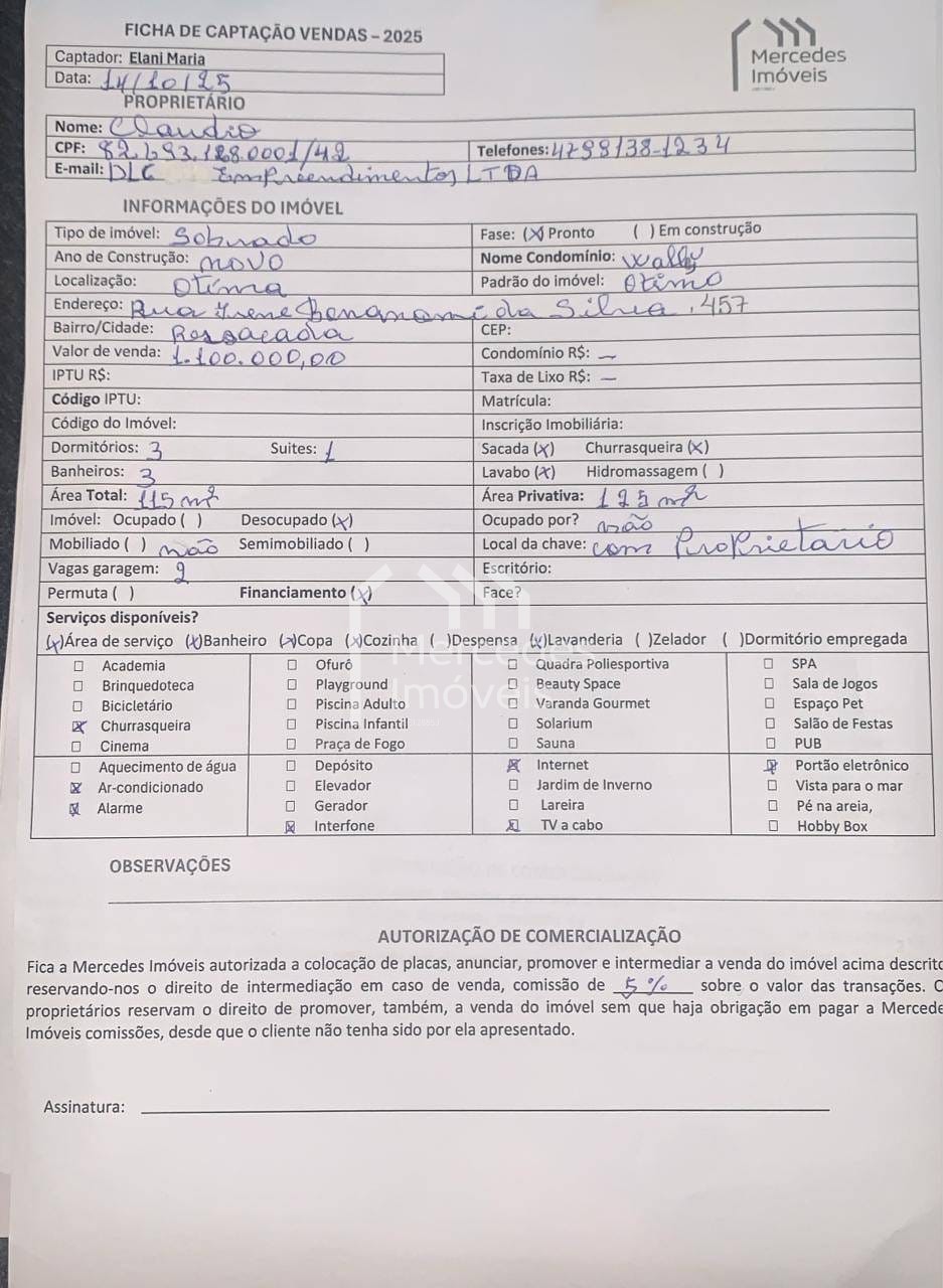 Foto 1 de Sobrado 2 suítes + 1 dorm à venda · Ressacada, Itajaí