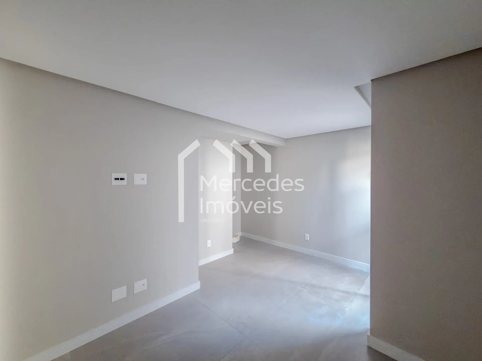 Foto 10 de Apartamento para permuta com 2 suítes, Praia dos Amores, Balneário Camboriú, SC