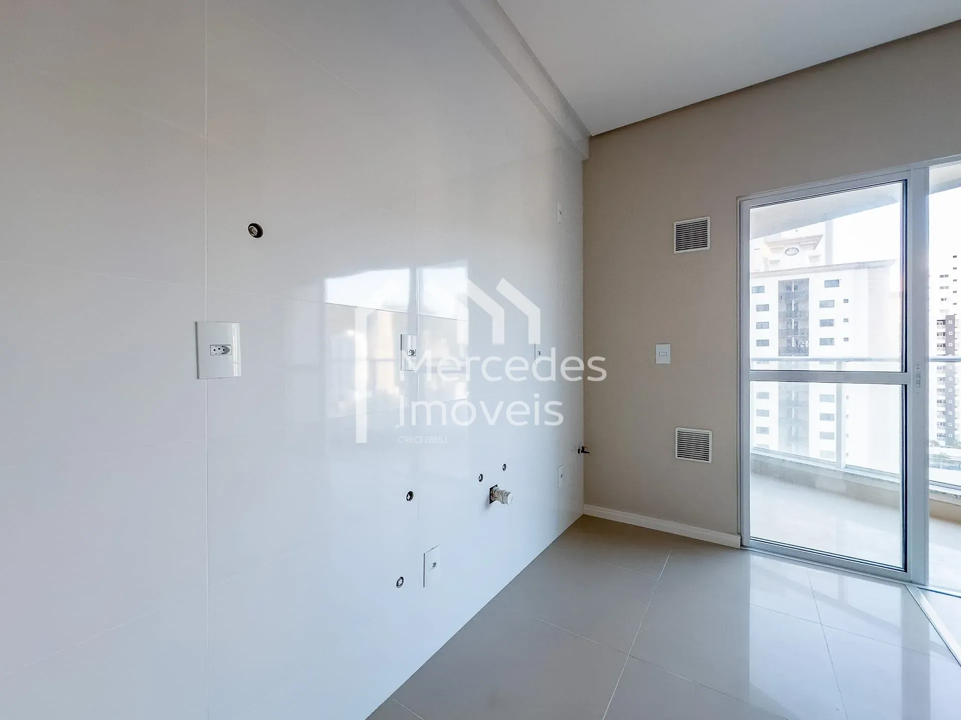 Foto 8 de Apartamento com 2 suítes à venda, 79.45 m² - Fazenda - Itajaí/SC