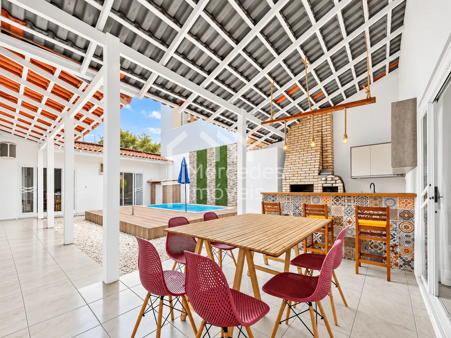 Foto 7 de Casa com 4 dormitórios e piscina na Fazendinha, Itajaí