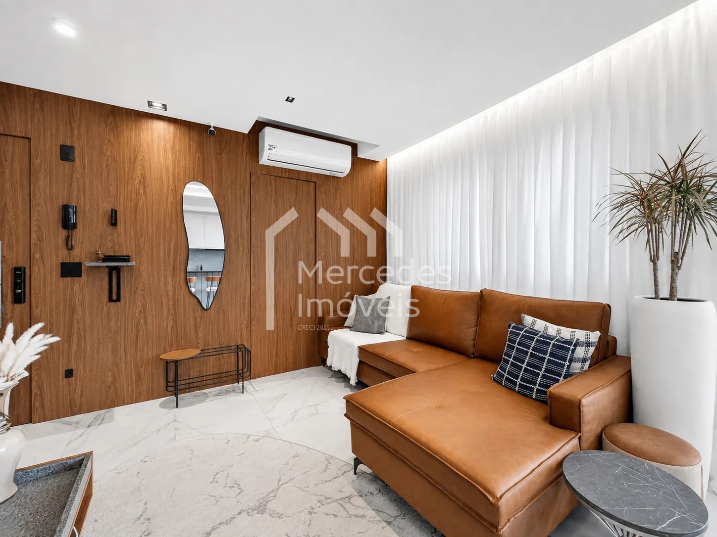 Foto 4 de Apartamento 2 suítes para alugar · Centro, Itajaí