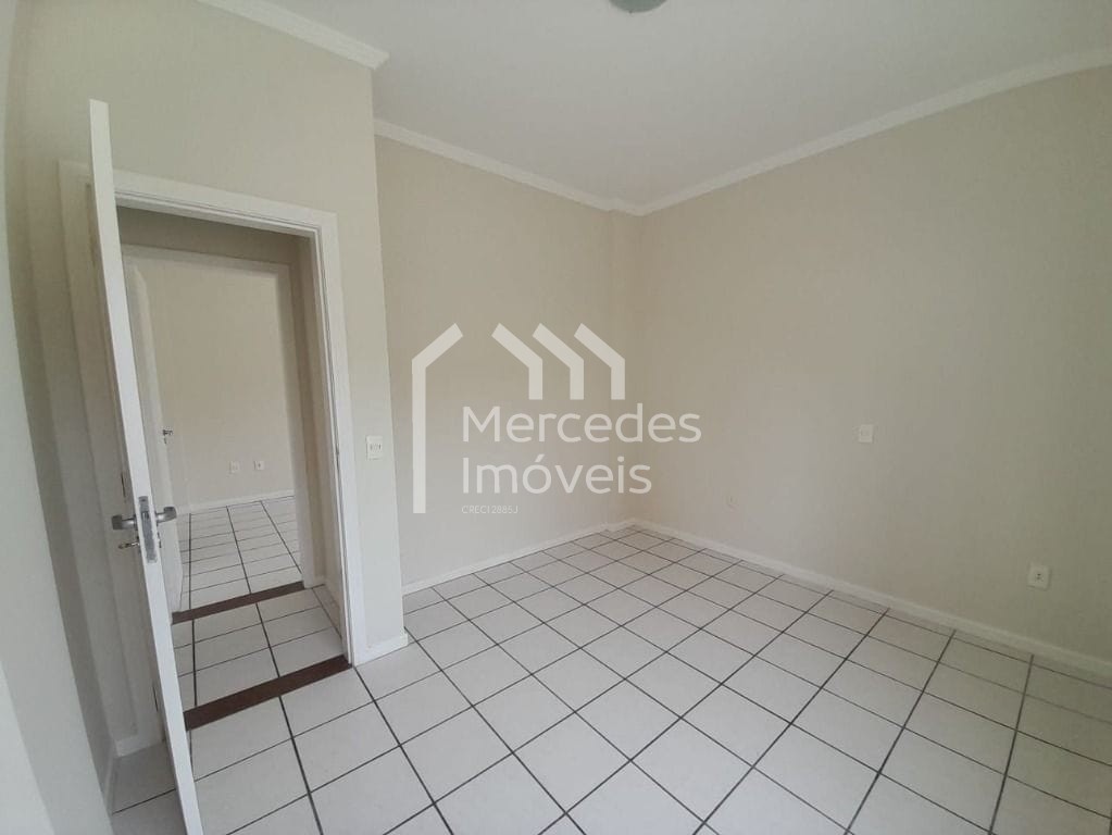 Foto 14 de Apartamento 1 suíte + 2 dorms para alugar · Centro, Itajaí