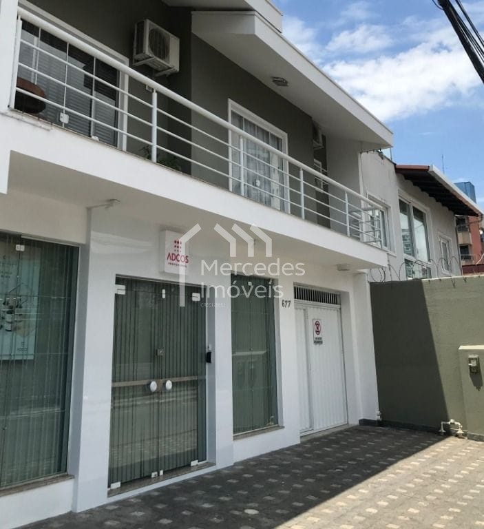 Foto 3 de Casa 1 suíte + 1 dorm à venda · Centro, Itajaí