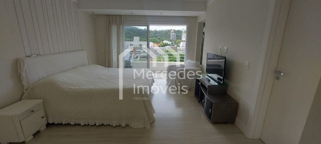Foto 26 de Casa 5 suítes à venda · Praia dos Amores, Balneário Camboriú