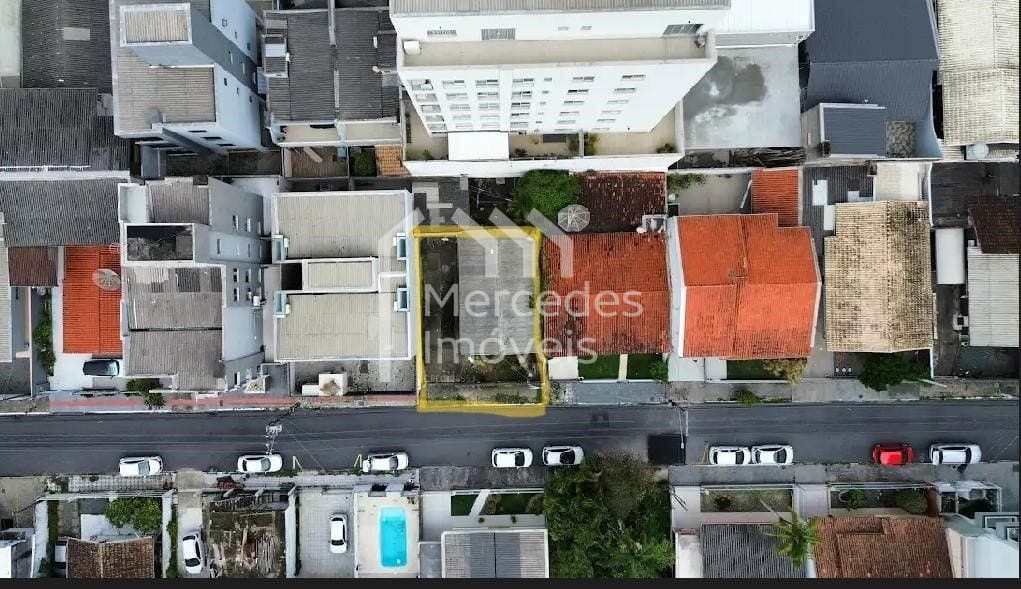 Foto 1 de Terreno à venda · Fazenda, Itajaí · 70 m²