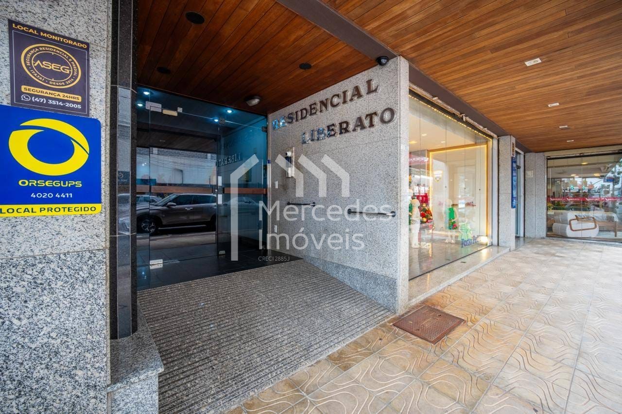 Foto 18 de Apartamento 1 suíte + 2 dorms à venda · Centro, Itajaí · LIBERATO
