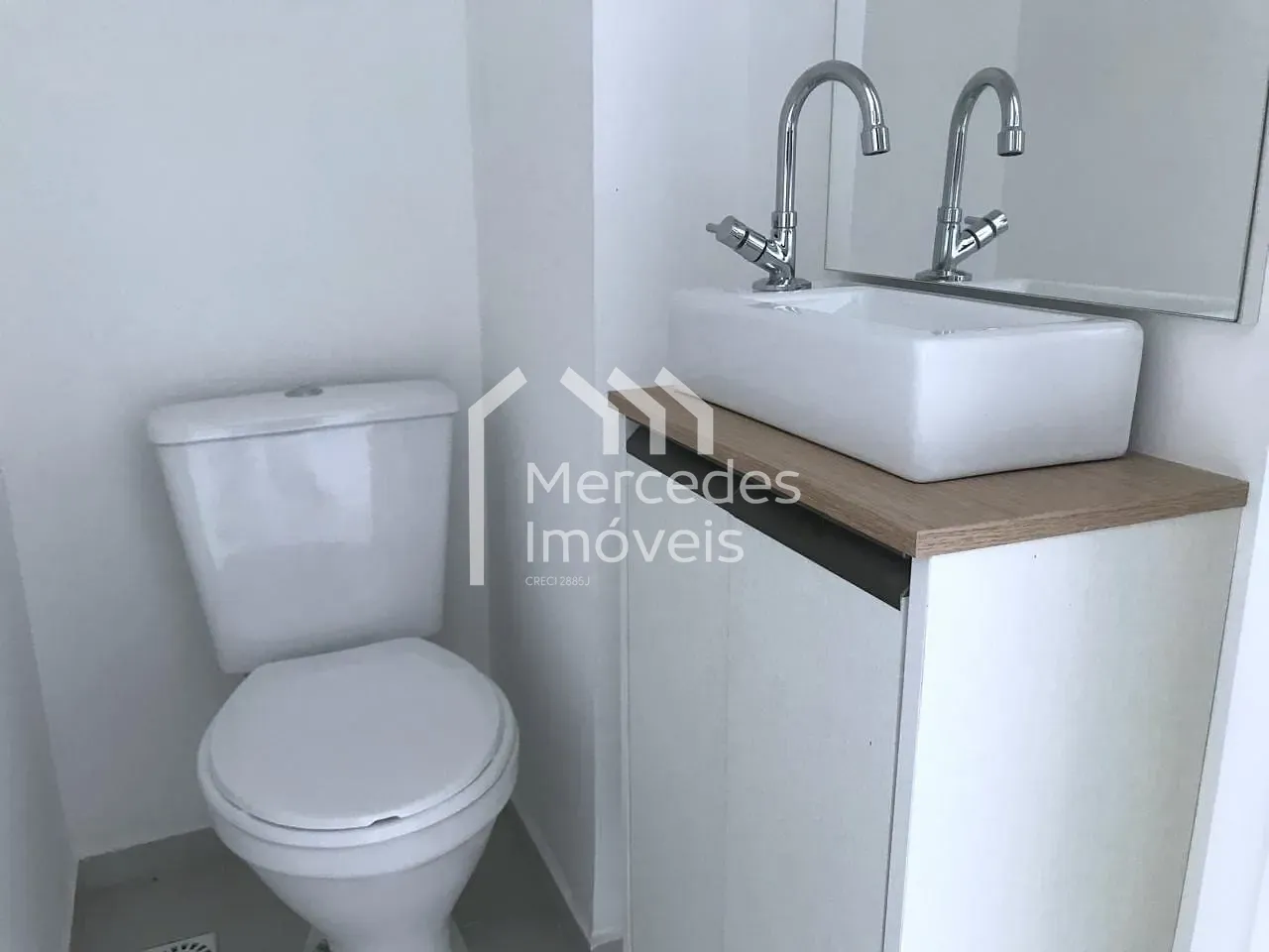 Foto 13 de Sobrado com 2 dormitórios à venda, 70 m² por R$ 365.000,00 - Espinheiros - Itajaí/SC