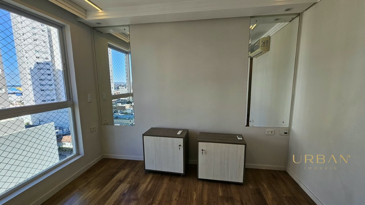 Foto 19 de Apartamento no Centro - 1s+2q e 2 vagas