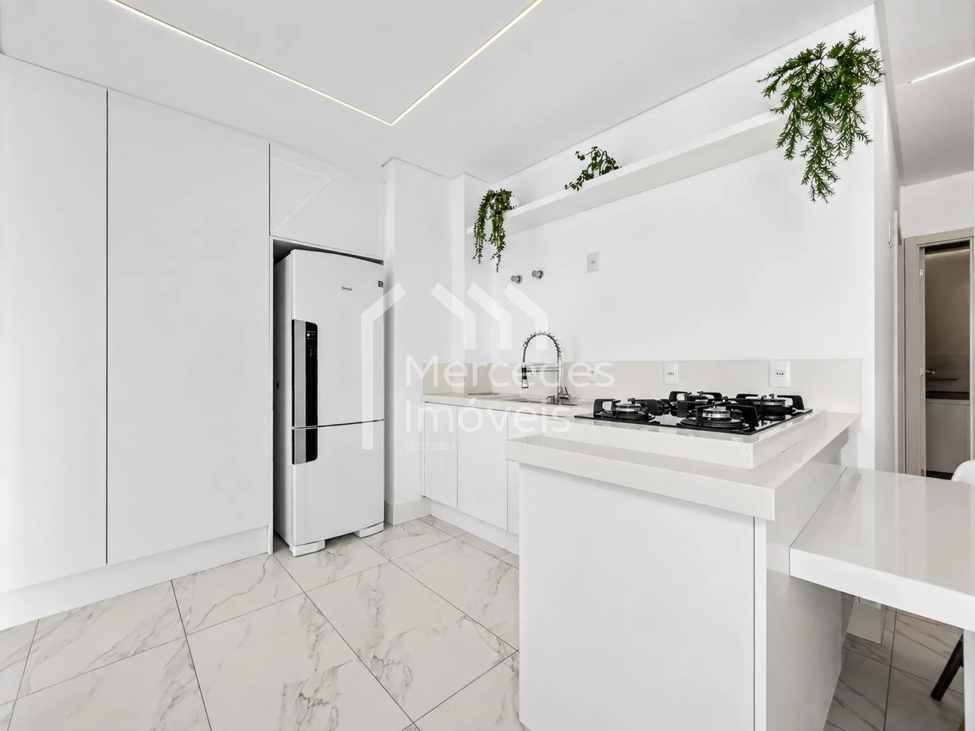 Foto 18 de Apartamento 2 suítes para alugar · Praia Brava de Itajaí