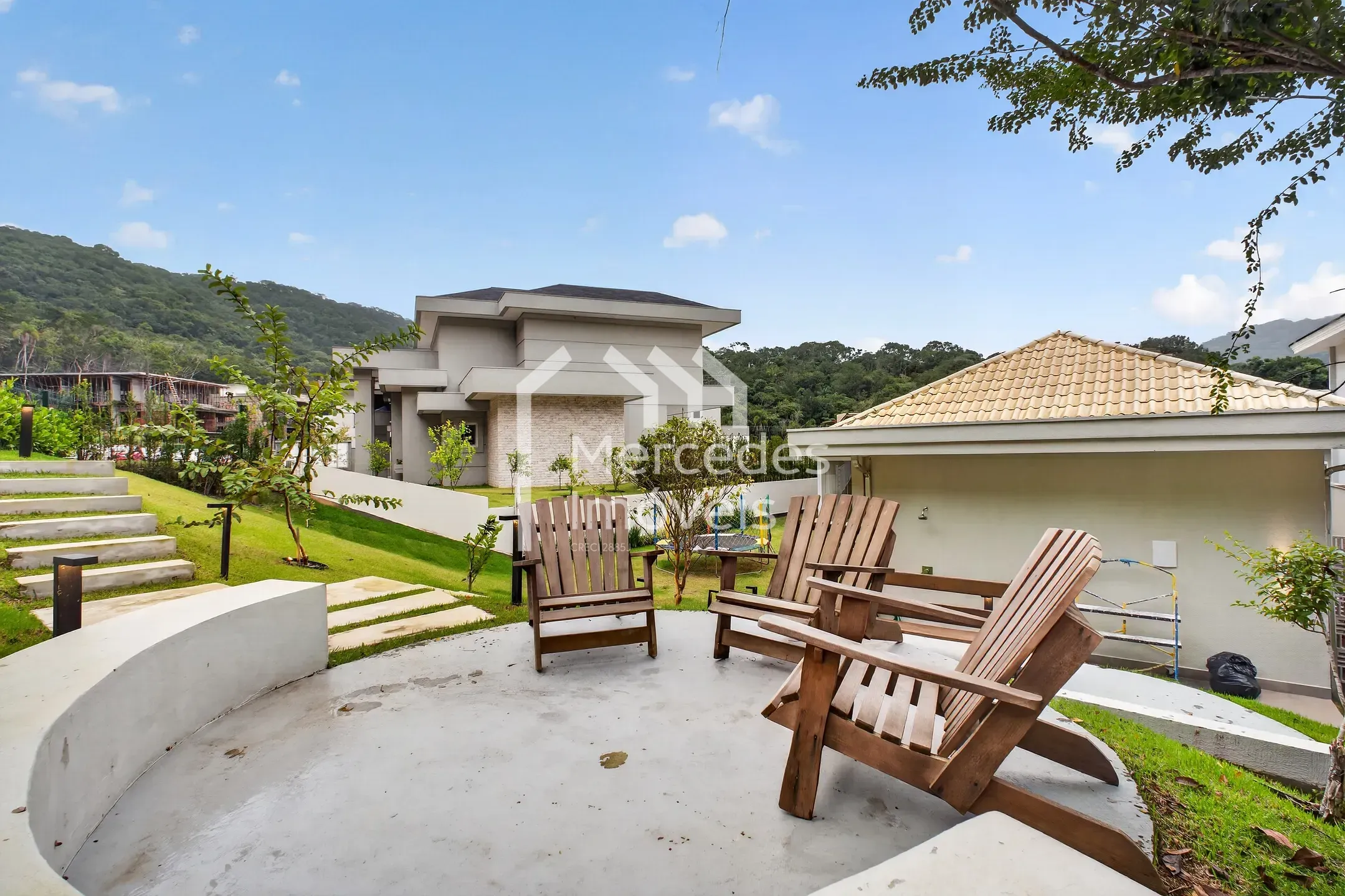 Foto 4 de Casa mobiliada em Condominio fechado, Ariribá, Balneário Camboriú, SC