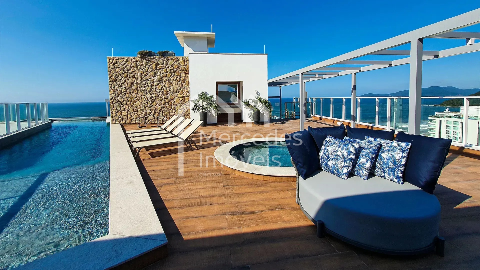 Foto 88 de Apartamento 2 suítes para alugar · Praia Brava de Itajaí