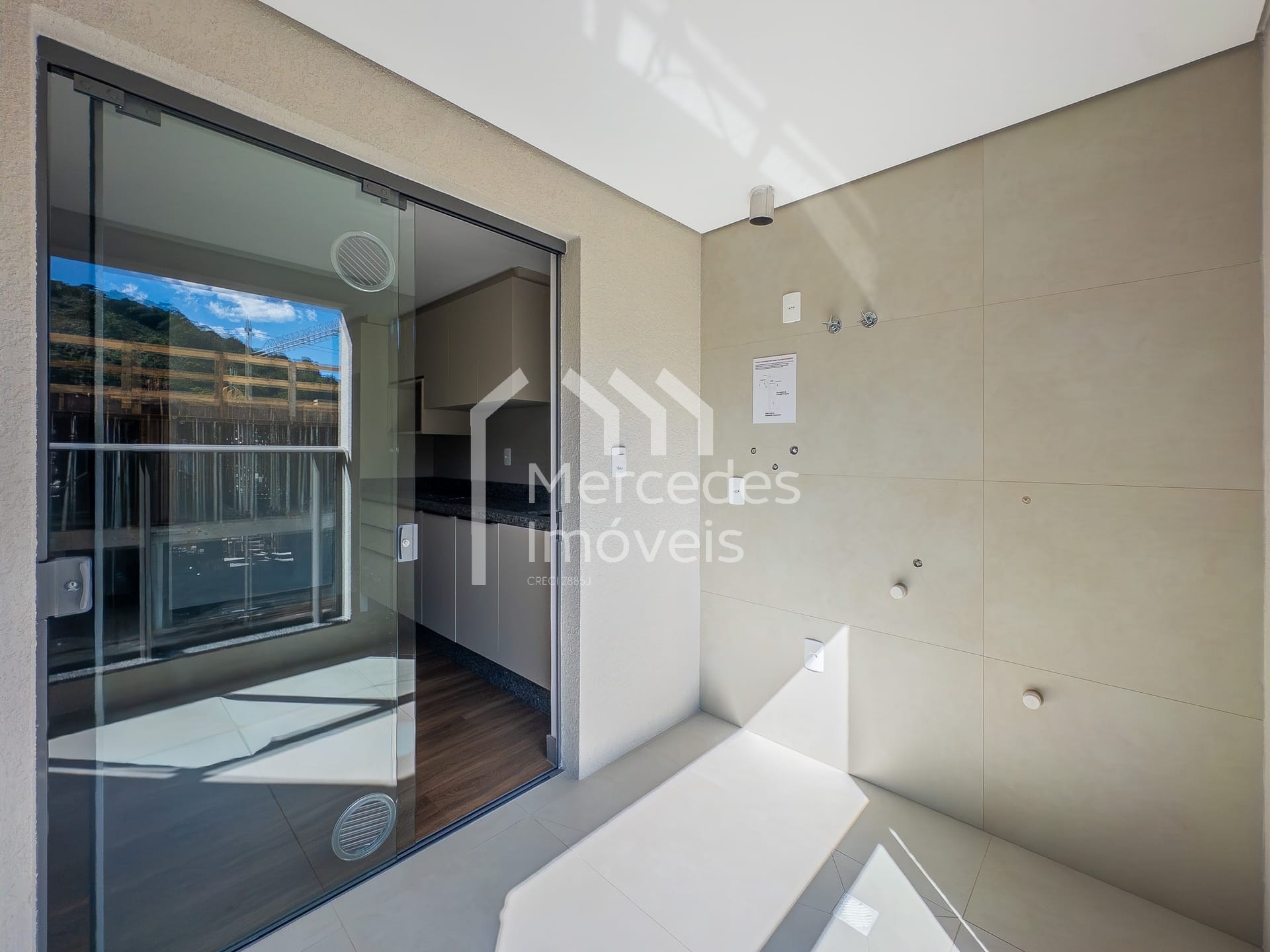 Foto 14 de Apartamento 1 suíte + 1 dorm para alugar · Praia Brava, Itajaí