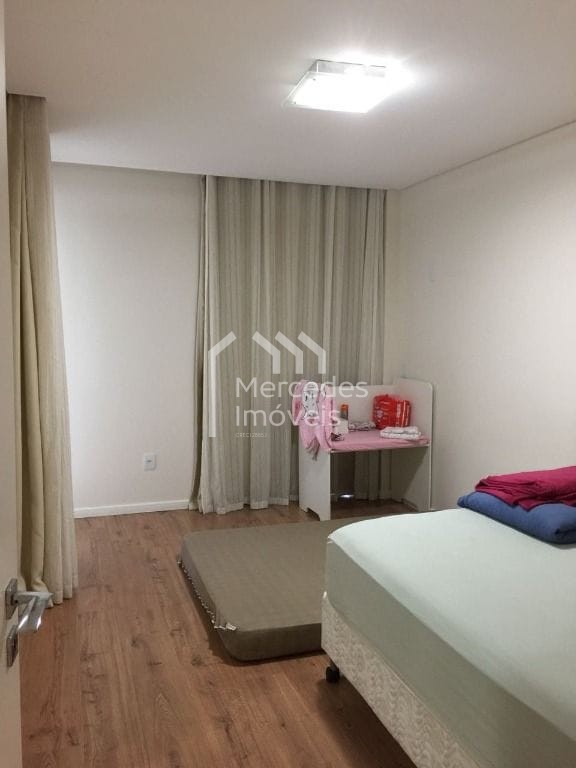 Foto 21 de Casa 2 suítes + 1 dorm à venda · Dom Bosco, Itajaí