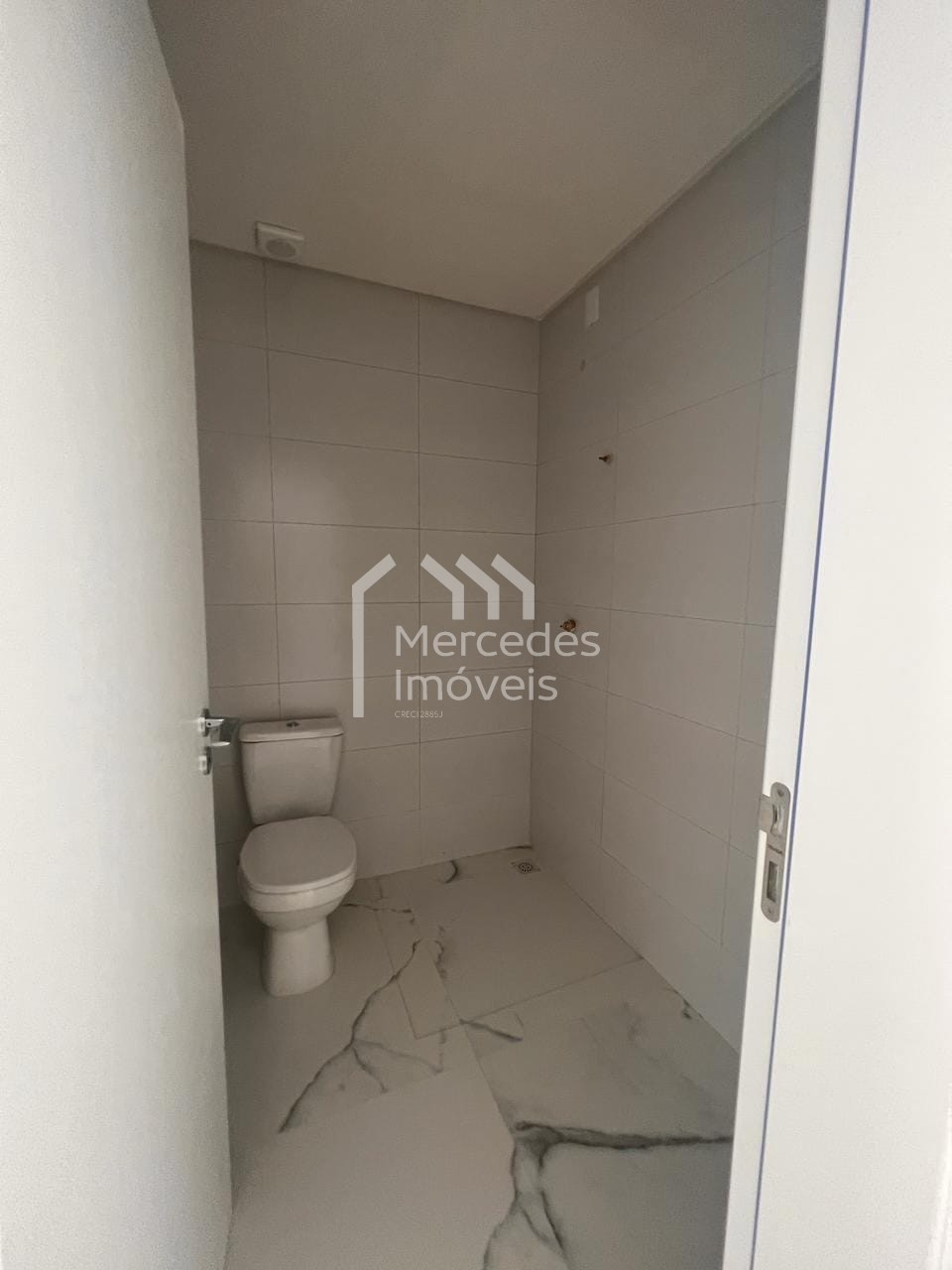 Foto 19 de Sobrado 2 suítes + 1 dorm à venda · Ressacada, Itajaí
