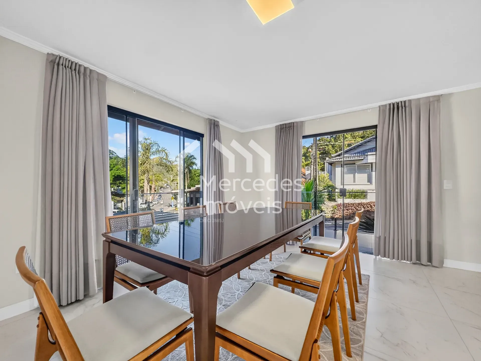 Foto 3 de Casa com 3 suítes + 1 dormitório à venda, 350 m² - Ariribá - Balneário Camboriú/SC