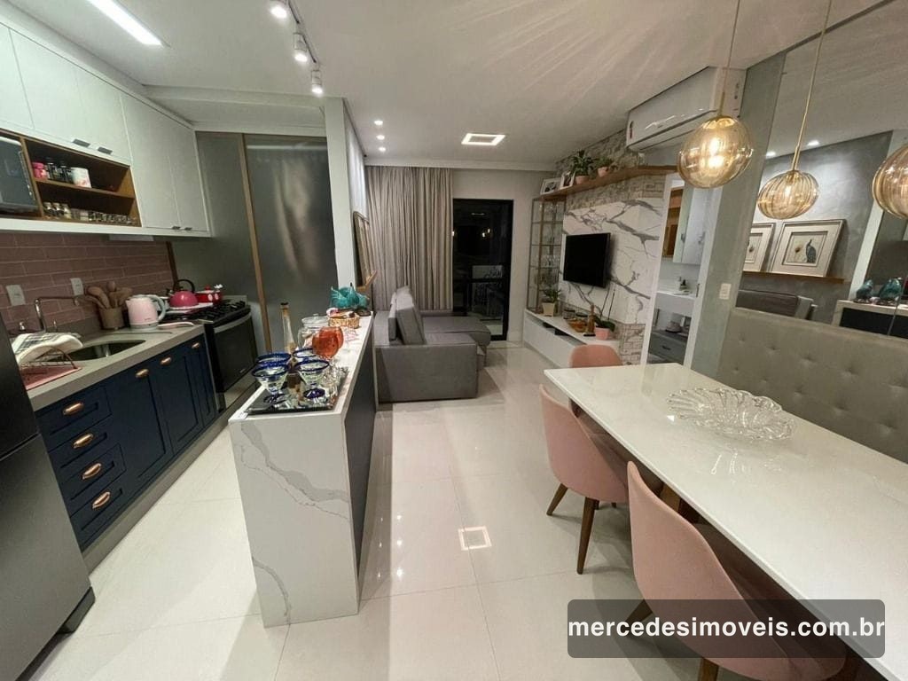 Foto 3 de Apartamento 1 suíte + 2 dorms à venda · Centro, Itajaí · MANHATTAN