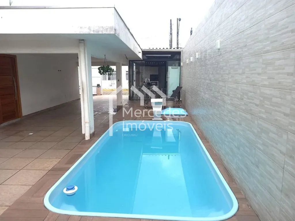 Foto 3 de Casa com 3 dormitórios à venda, 200 m² - São João - Itajaí/SC