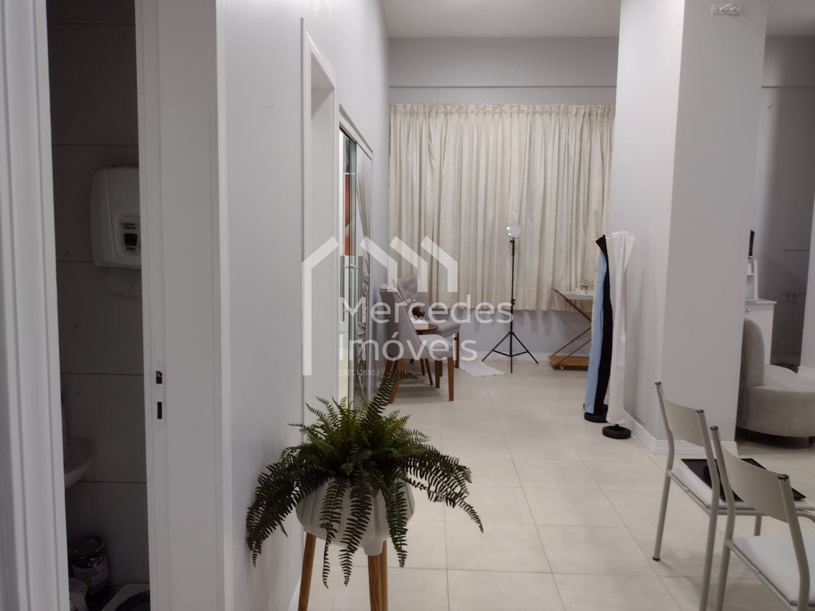 Foto 21 de Sala comercial à venda · Centro, Balneário Camboriú