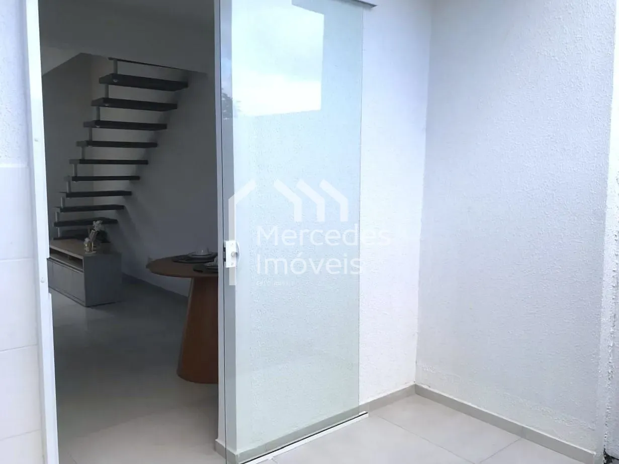 Foto 7 de Sobrado com 2 dormitórios à venda, 70 m² por R$ 365.000,00 - Espinheiros - Itajaí/SC