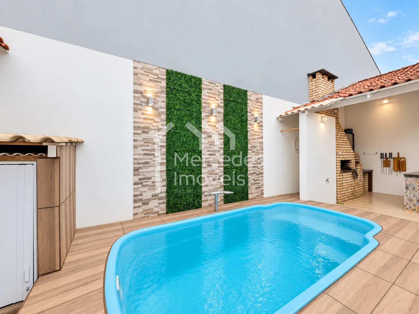 Foto 9 de Casa com 4 dormitórios e piscina na Fazendinha, Itajaí