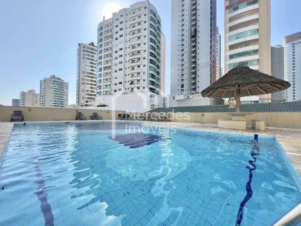 Foto 18 de Apartamento 3 suítes para alugar · Fazenda, Itajaí · SAINT MORITZ
